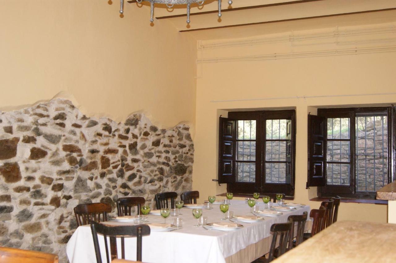 Hostal Rural Mas Blanc San Martin de Centellas Bagian luar foto