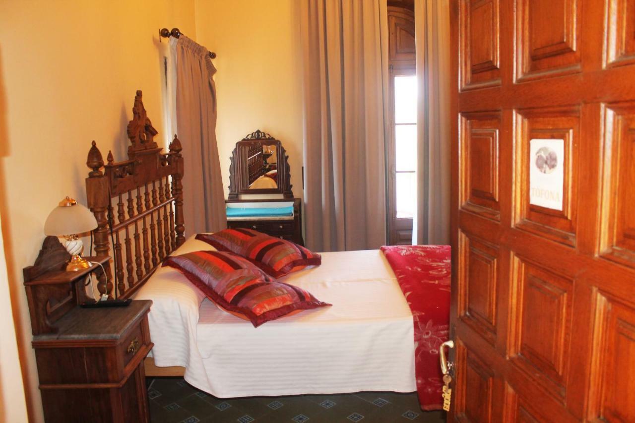 Hostal Rural Mas Blanc San Martin de Centellas Bagian luar foto
